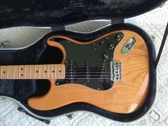 Fender Stratocaster hardtail ,USA 1979 s kufrom