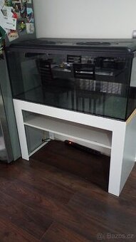 Akvarijní set 300l.