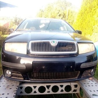 Škoda Fabia 1 - facelift přední nárazník, černá