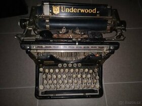 Predám písací stroj Underwood . - 1