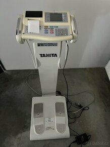 Profesionální váha Tanita BC-418MA - 1
