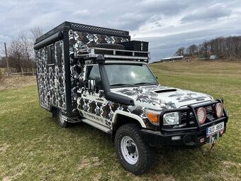 Toyota Land Cruiser Hzj 79 V8