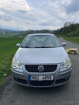 Volkswagen polo 1.4 2009 + 4x kola s letním pneu