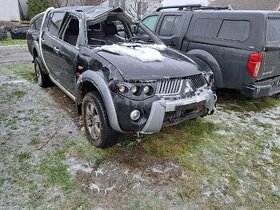 Mitsubishi L200 dily z tohoto vozu