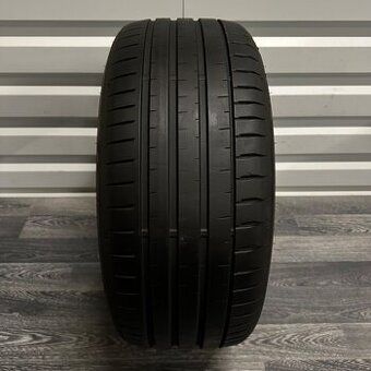 1ks pneu 245/35/20 FALKEN