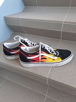 Vans panské vel.45