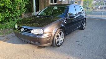Volkswagen golf 4 1.9TDI 96kw, Special, Xenony