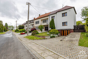 Prodej rodinného domu 5+1, 150 m², Boršice