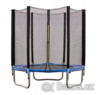 Trampolína