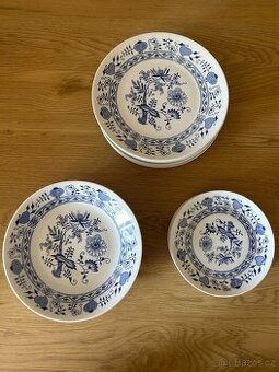 Cibulák porcelán set 15ks