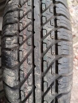 Fiat maluch jedna nejeta pneu