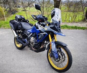 Suzuki V Strom 800 DE