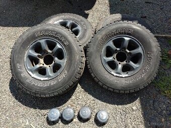 30x9.5 R15
