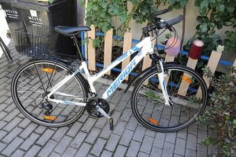 Merida Crossway 10 REZERVACE