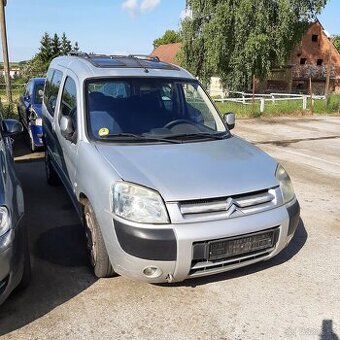 Citroen Berlingo 2.0HDI r.v.2003 na ND