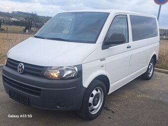 Vw t5 transporter 2l tdi,8 míst.