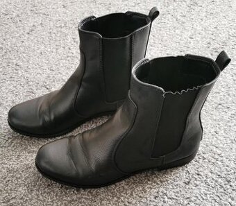 Dámské nízké kozačky H&M - vel. 41 (26cm)