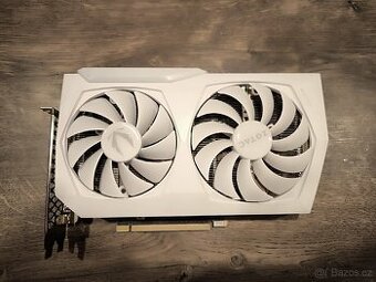 ZOTAC RTX 3070 WHITE AMP HOLO