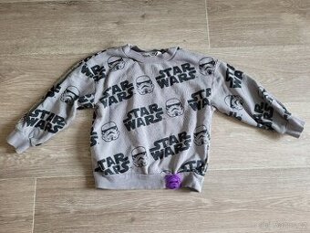 Pěkná mikina Star Wars 2/4 roky