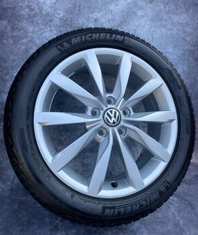Originální Alu kola 5x112 VW Golf 205/50/17