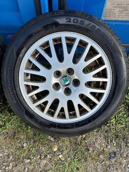 Originální alu kola Škoda Octavia 1 5x100 r16 + pneu