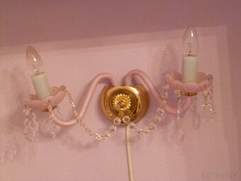 Retro nástěnná lampička