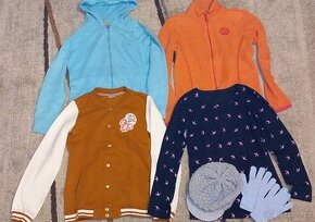 Dívčí oblečení  vel. 152 - 158 cm