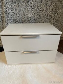 Dva noční stolky set, bílé, 2 zásuvky každý