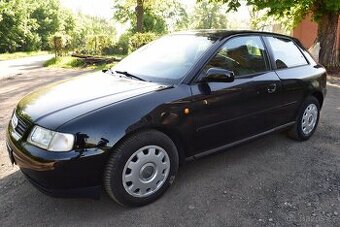 Audi A3 1,6 i AUTOMAT,PO STK