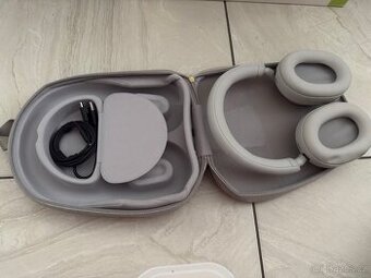 Sluchátka Sony WH-1000XM5