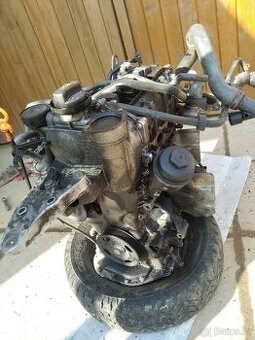 Motor 1,2 47kw AZQ na díly