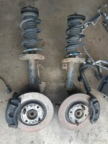 peugeot 301 těhlice zavěšení kola+díly
