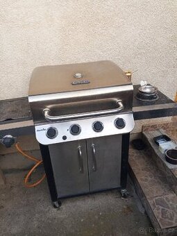 Zahradní plynový gril