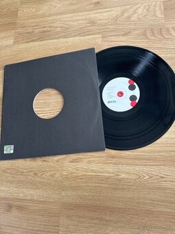 LP Julian Jeweil - Babou