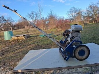 VŘETENOVÁ SEKAČKA NA TRÁVU SUFFOLK LAWN MOVERS NO30B