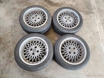 RH Mesh 7x15 4x100 80.léta