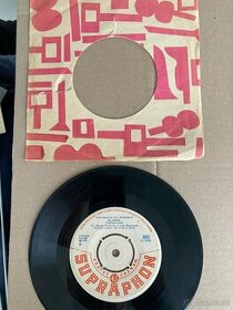 Singl deska: Písně Na stráni a Mokropeska