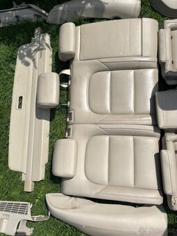 Škoda Superb II interiér sedačky krém kůže