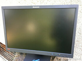 22" LCD monitor Lenovo L2250p, DVI,VGA 1680x1050
