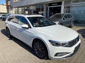 VW Passat B8 Elegance 2.0TDI 110kW DSG 2021 ACC tažné