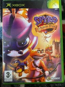 Spyro: A Hero's Tail (XBOX) - 1