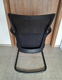 Sidiz conference chair/ original price 9800kc