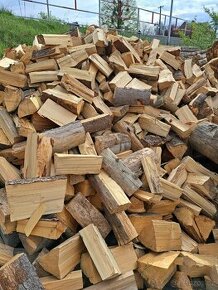 Palivové dřevo smrk