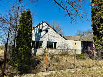 Prodej chalupy, 2742 m², Černovice, Dobešov