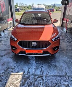 MG ZS1 - 1