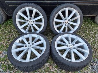 Alu kola R18 5x112 Škoda Alaris 225/40 R18