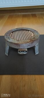 Zajímavý starožitný vařič,industrial.dekorace