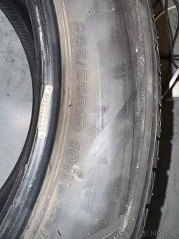 Pneumatiky 235/55 R19