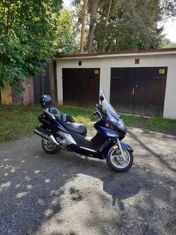 Honda Silver Wing 600