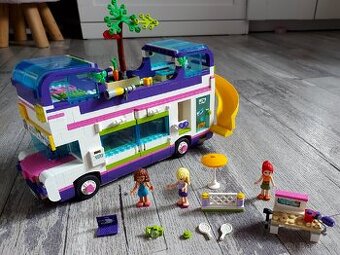 Lego friends karavan